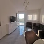 Apartamento Vrsi Apartments