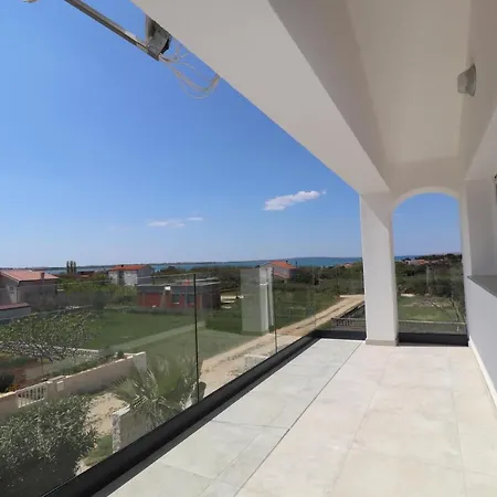 Appartamento Vrsi Apartments