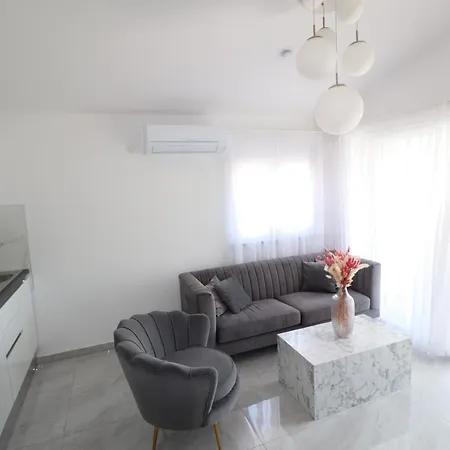 Lägenhet Vrsi Apartments *