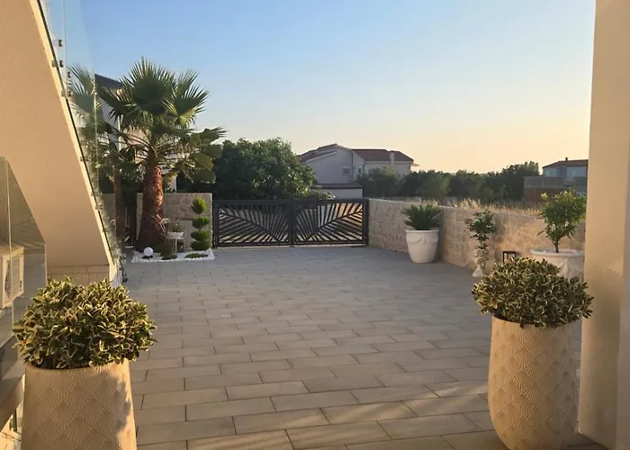 Vrsi Apartments * Vrsi